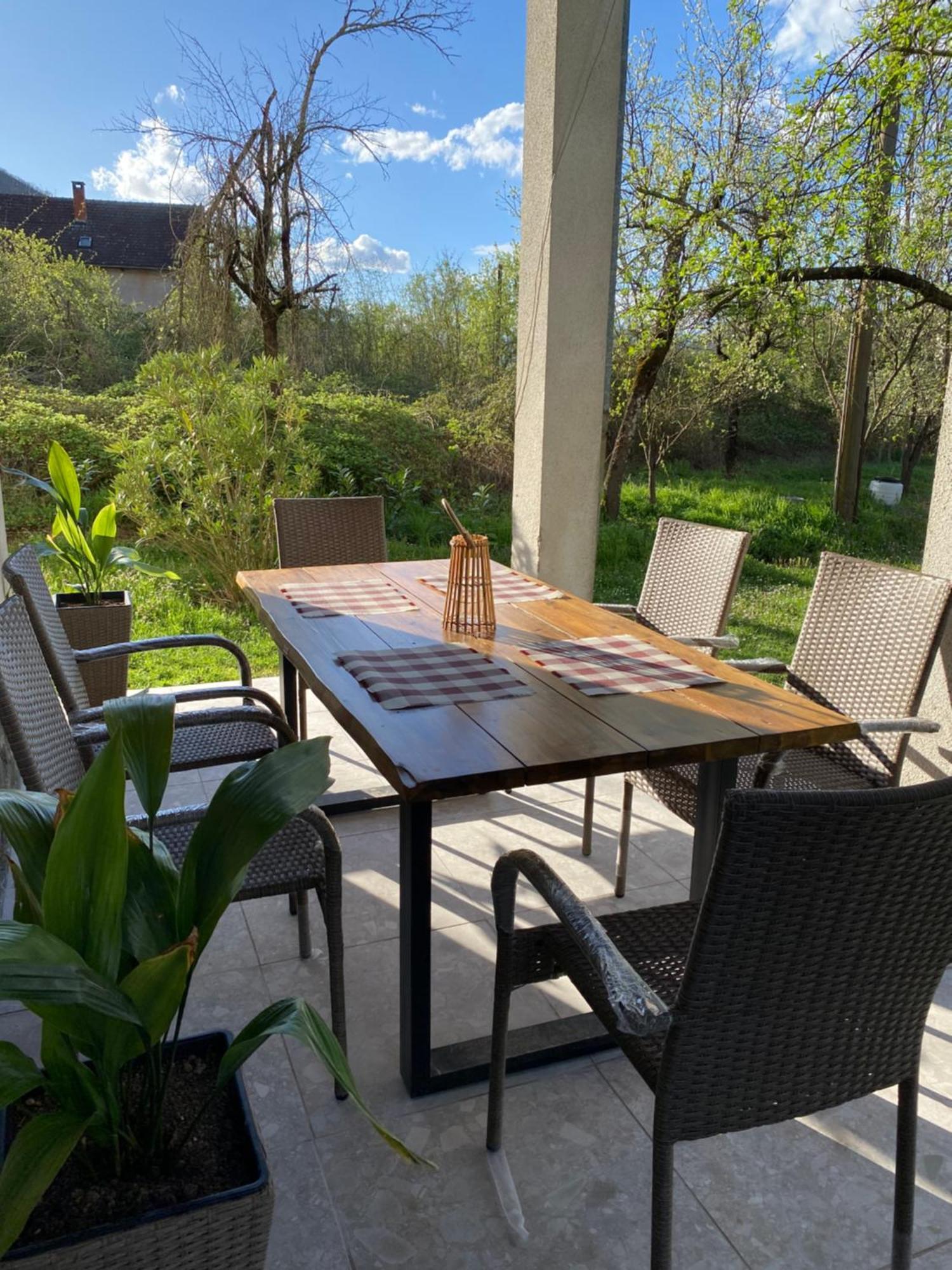 Konjic Lakeside Resort 외부 사진